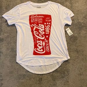 NWT Size XL Coca-Cola Graphic T-shirt